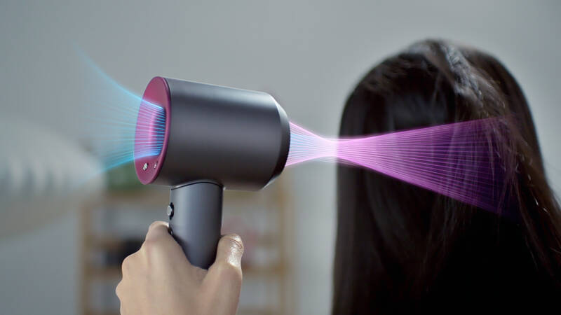 Hair dryer